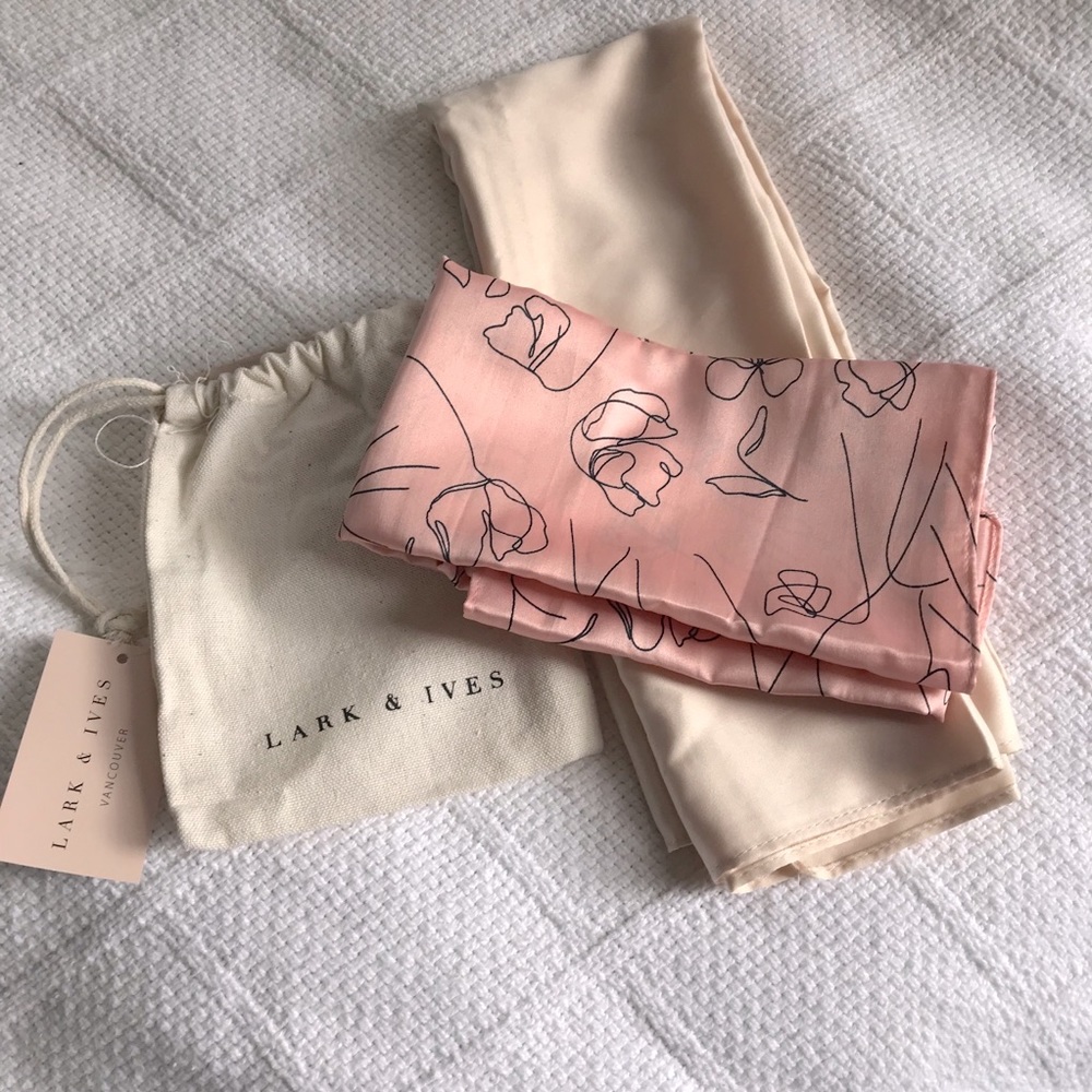 Lark & Ives Hair Scarf Set - Pink and Cream - NWT